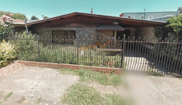Amplia Casa En Arriendo