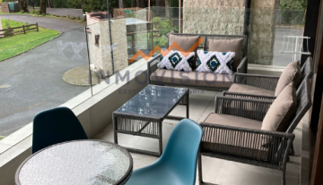 Vende Hermoso y amplio departamento ubicado al interior sector residencial Parque Pinares,cuidad de Pucón.