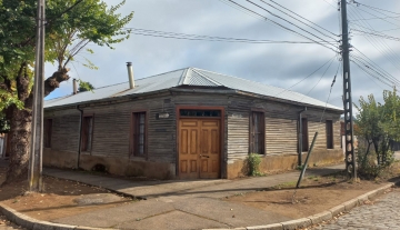 Se Vende propiedad con Gran Terreno y en una gran Ubicación
