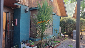 Vende Amplia Casa Villa Barcelona