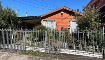 Vende Casa ubicada en Fundo el Carmen